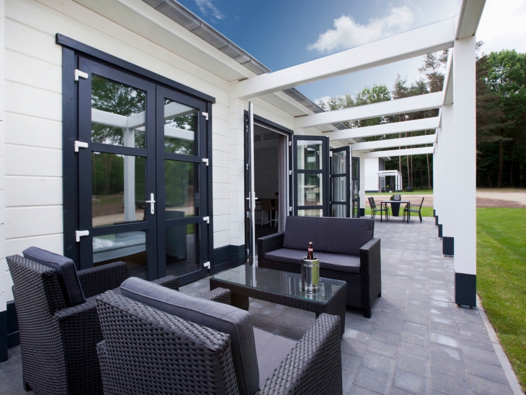 ZDL_02_76360_4_3_76551